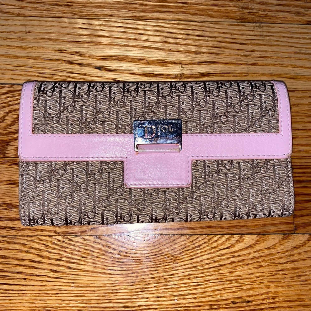 Christian Dior wallet